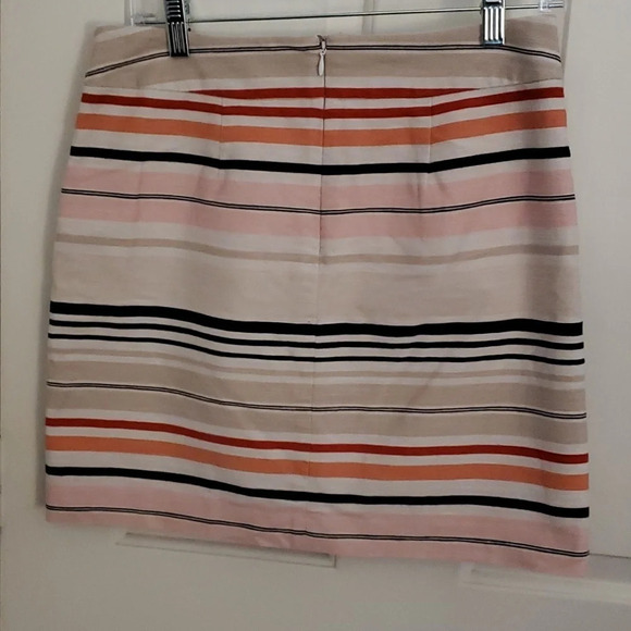 Loft Lined Skirt Womens - Picture 2 of 8